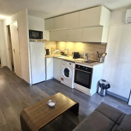 Apartment 2 Pieces Avec Piscine, Parking, Animaux Acceptes, - Fr-1-780-93 Sainte-Maxime